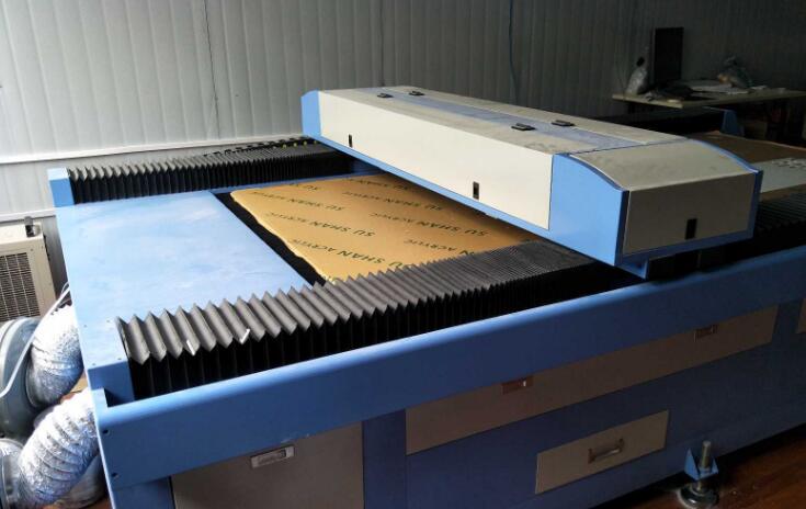 激光雕刻圖文噴印區(qū)